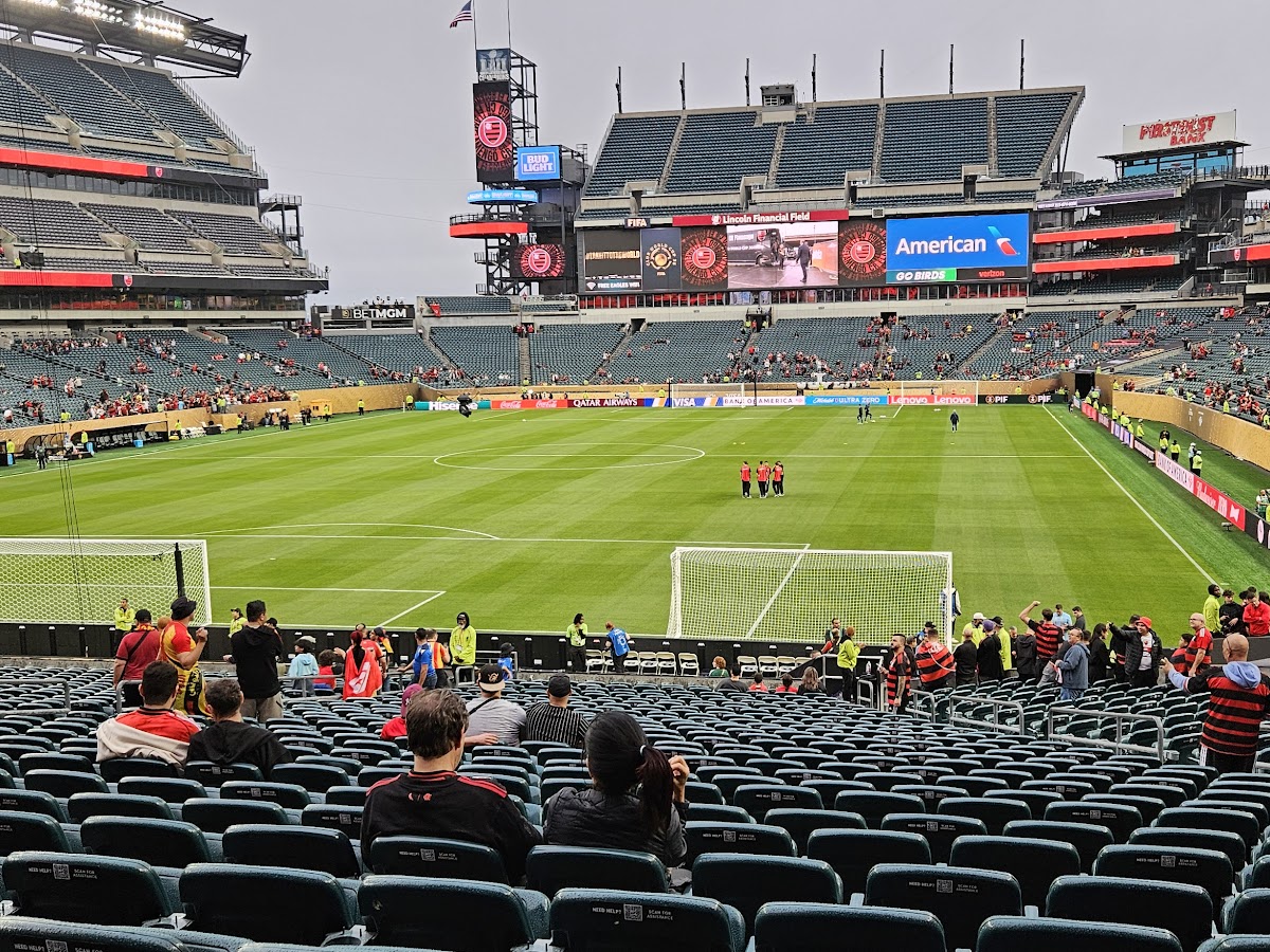 New York & Philadelphia Stadium